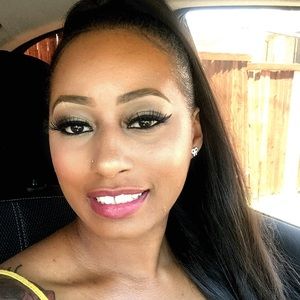 Meet your Posher, Tabitha